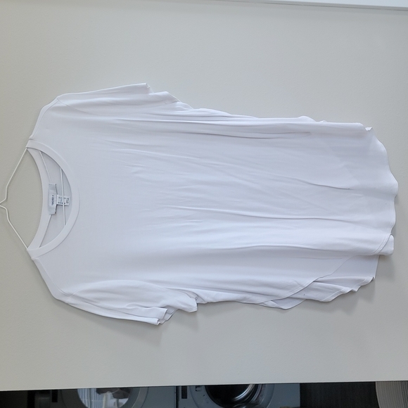 Forever 21 Tops - Forever 21 tshirt